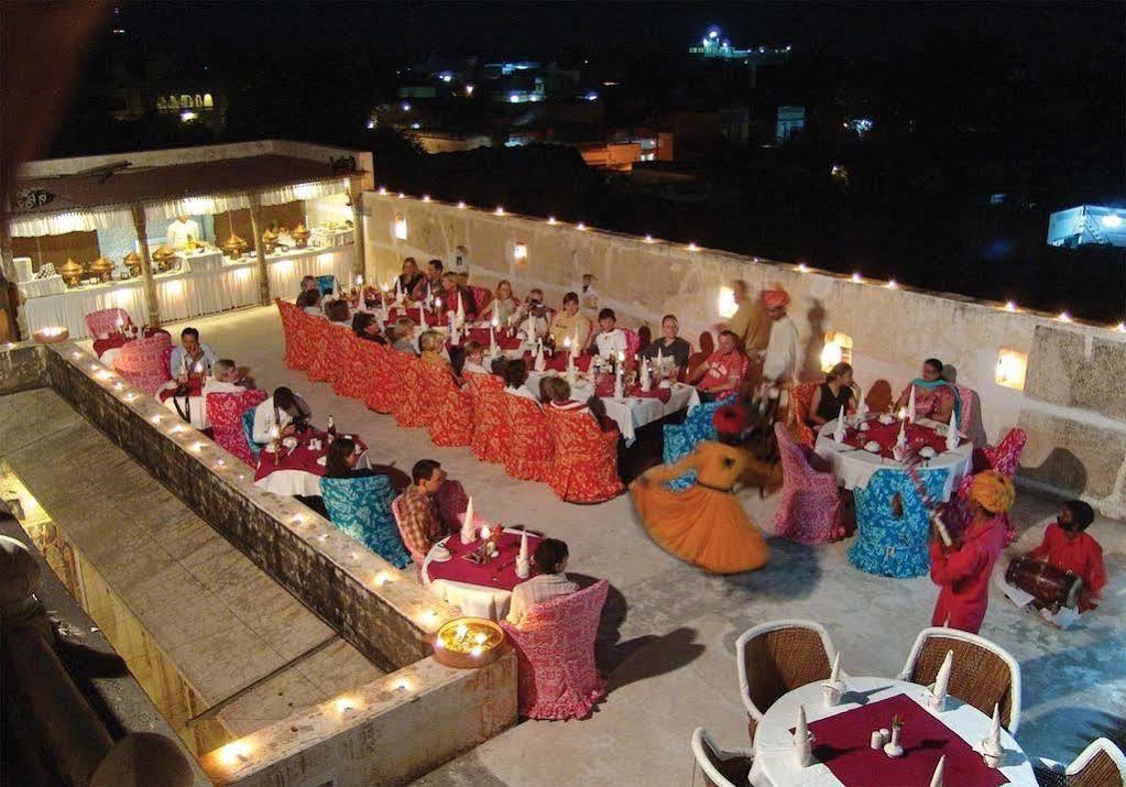 Mandawa Haveli Hotel Jaipur Buitenkant foto
